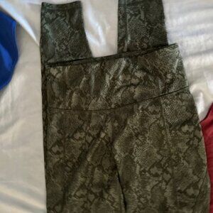 size extra small womens work out pants green   print gym athletic